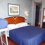 Atilius Hotel & Suites